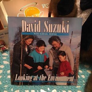 1989 Looking at the Environment book signed by David S U Z U K I